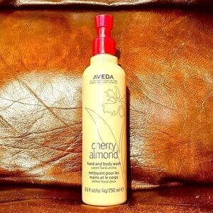 𝅺AVEDA cherry almond hand and body wash